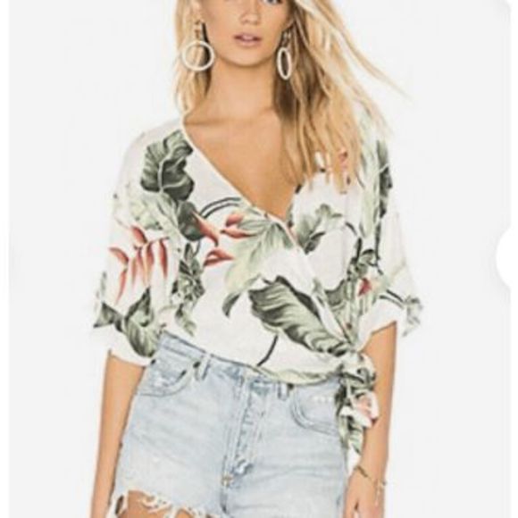 Rails Athena Wrap Top In Ivory Birds Of Paradise Blouse Size Medium, MSRP $148 - Picture 1 of 2